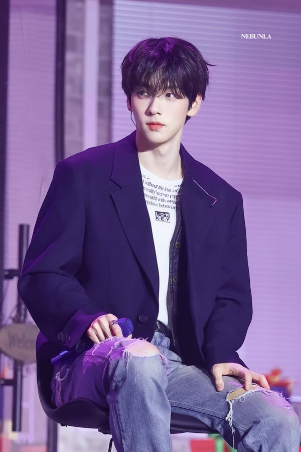 [잡담] 투바투 수빈 오늘 완전 청순미남이야 | 인스티즈