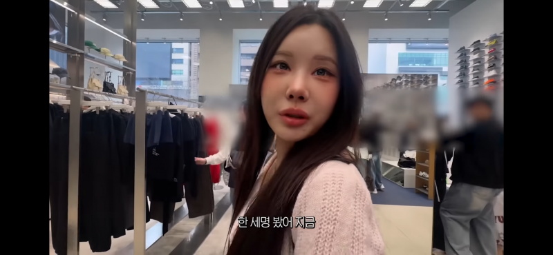 [잡담] 지컨 얘 왜이래됨? | 인스티즈