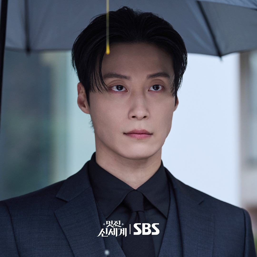 [잡담] 멋진신세계) 악명으로 무장한 자본주의 괴물 차세계냉혹한 악질 재벌 허남준의 카리스마 눈빛🌟 | 인스티즈