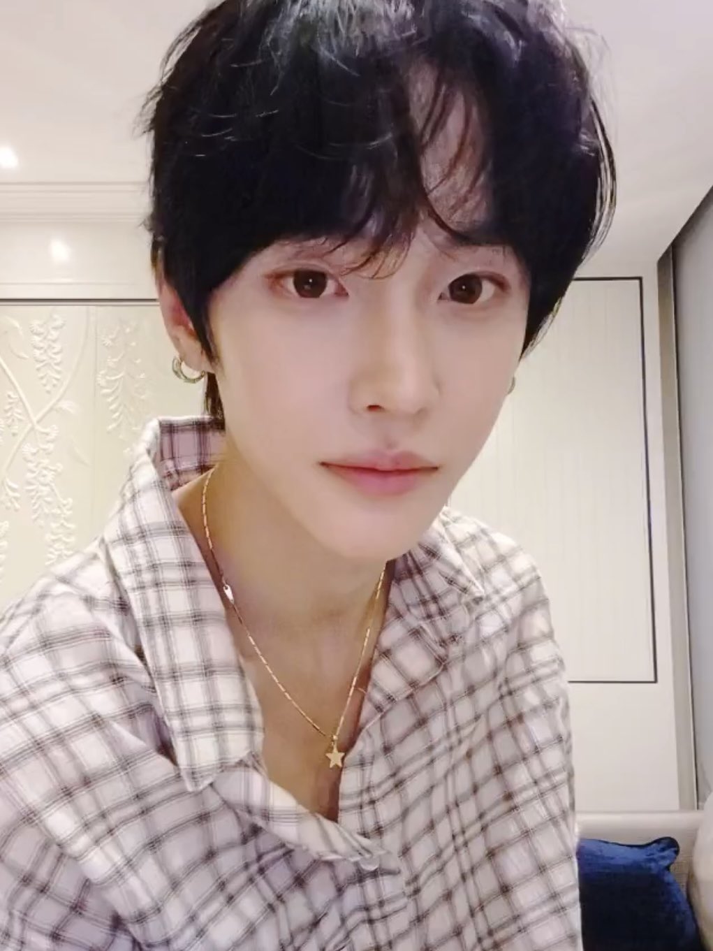 [잡담] 원빈이 진짜 눈이 넘 보물이얌 | 인스티즈