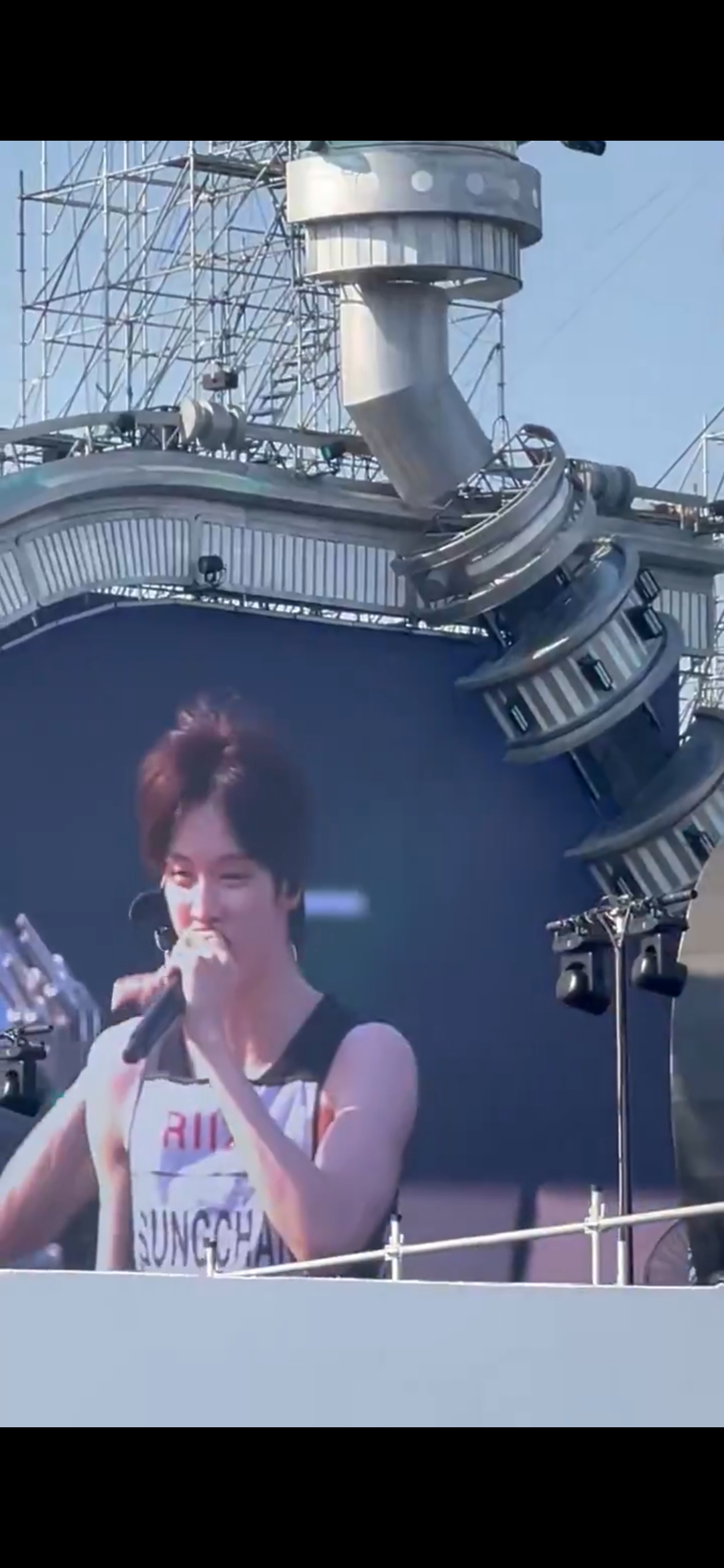 [잡담] 태국 진짜 덥나봐 정성찬 ㅋㅋㅋㅋㅋㅋㅋㅋㅋㅋㅋㅋㅋ | 인스티즈