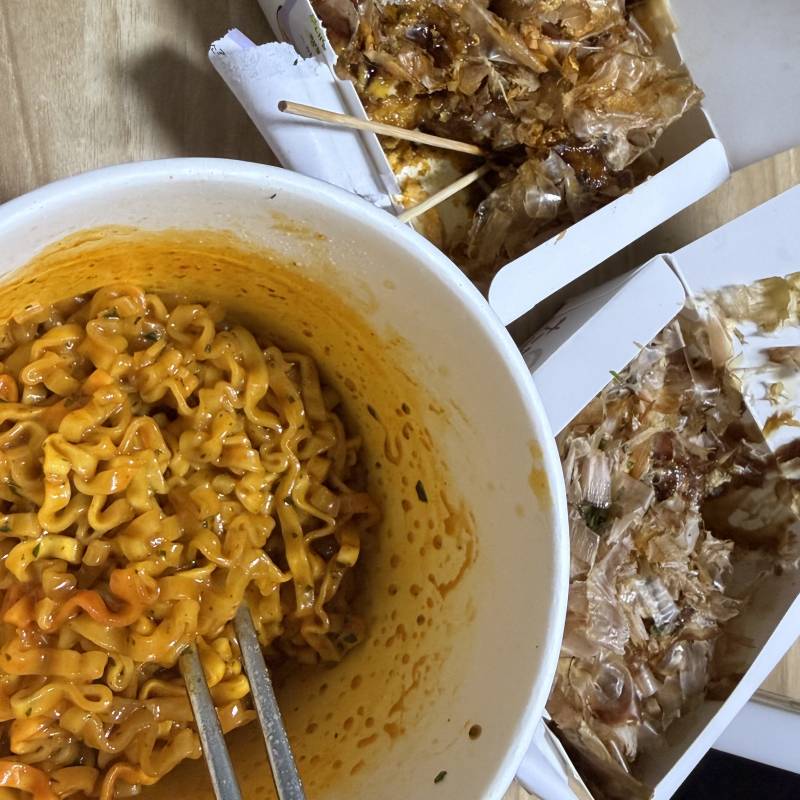 [잡담] 불닭에 타코야끼는 진심 미친 조합이다 | 인스티즈