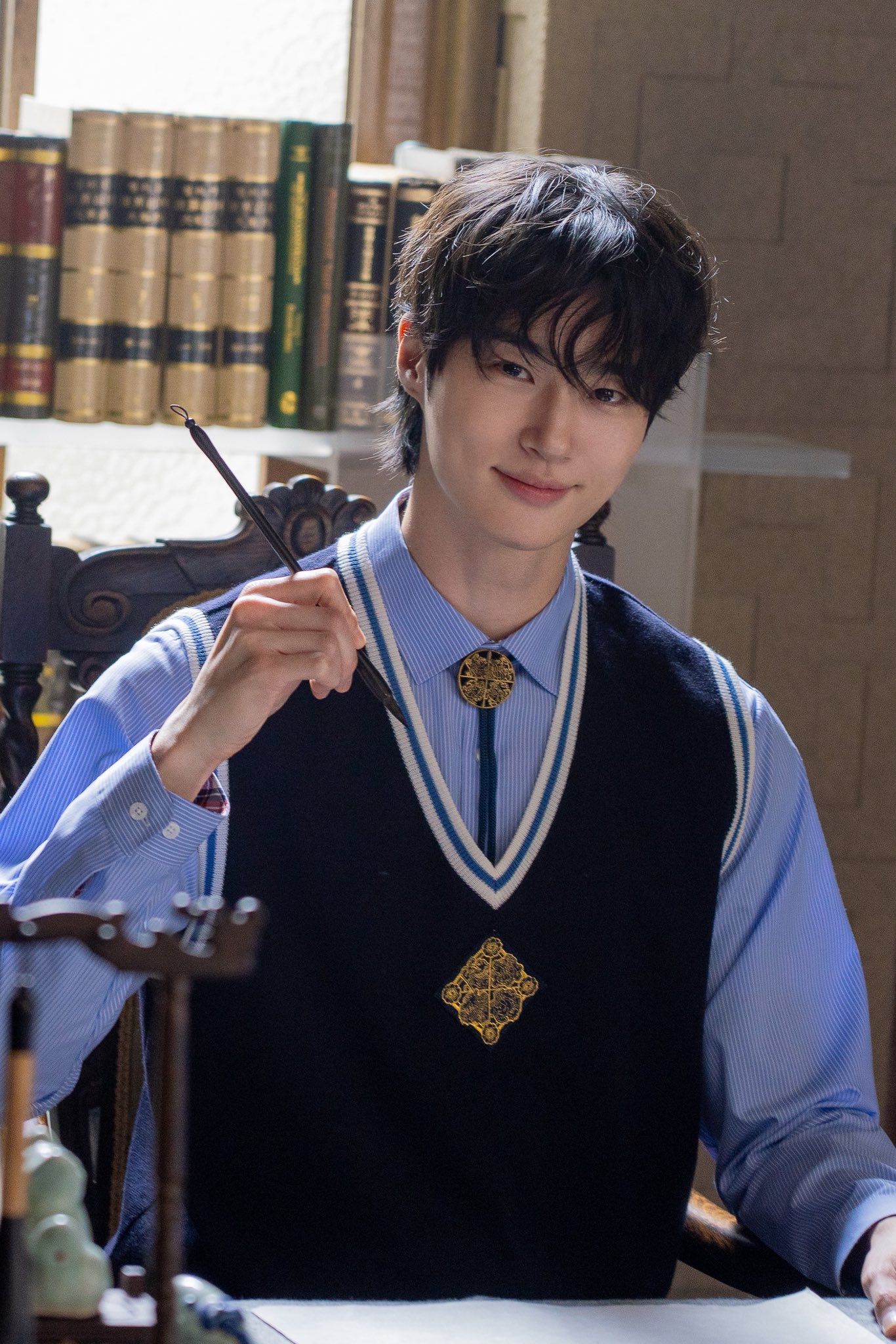 [잡담] 변우석) 살롱드립 보다가 변우석 교복사진을 놓치다니 | 인스티즈