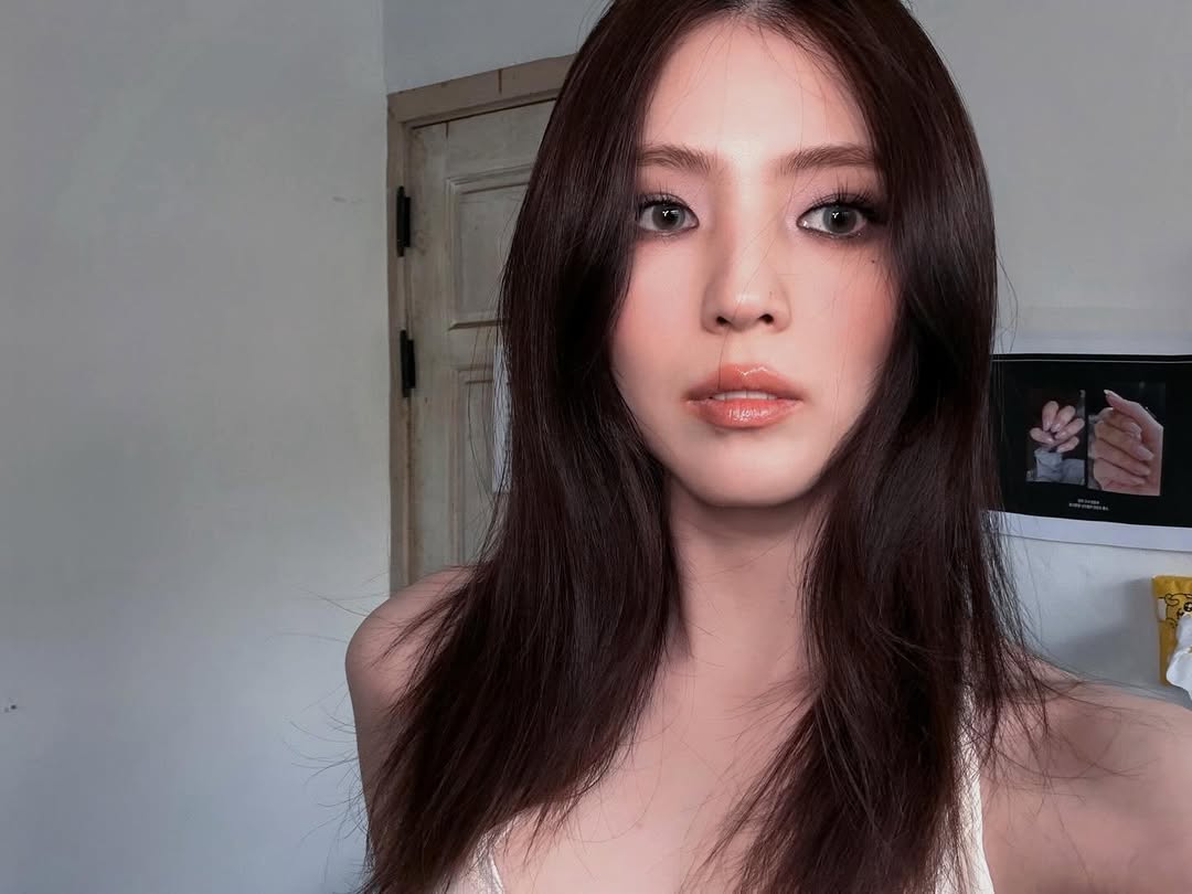 [잡담] 한소희) 260414 한소희 인스타👄🫦💋 | 인스티즈