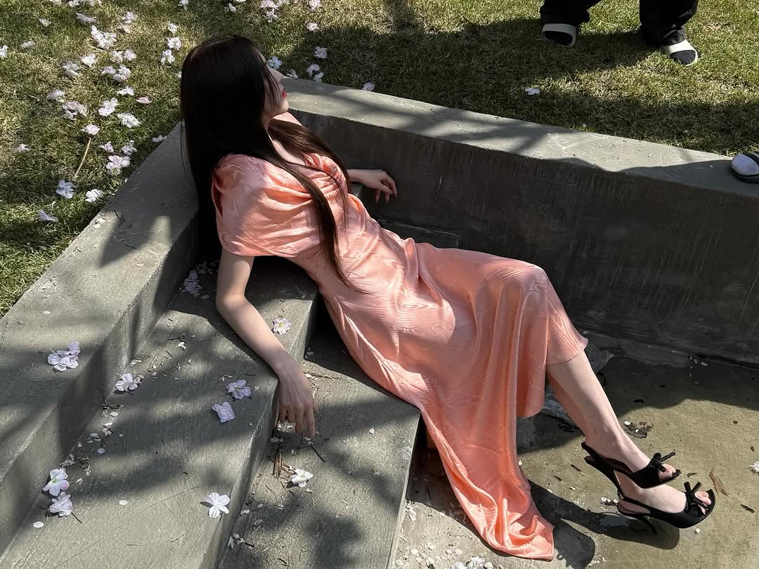 [잡담] 한소희) 260414 한소희 인스타👄🫦💋 | 인스티즈