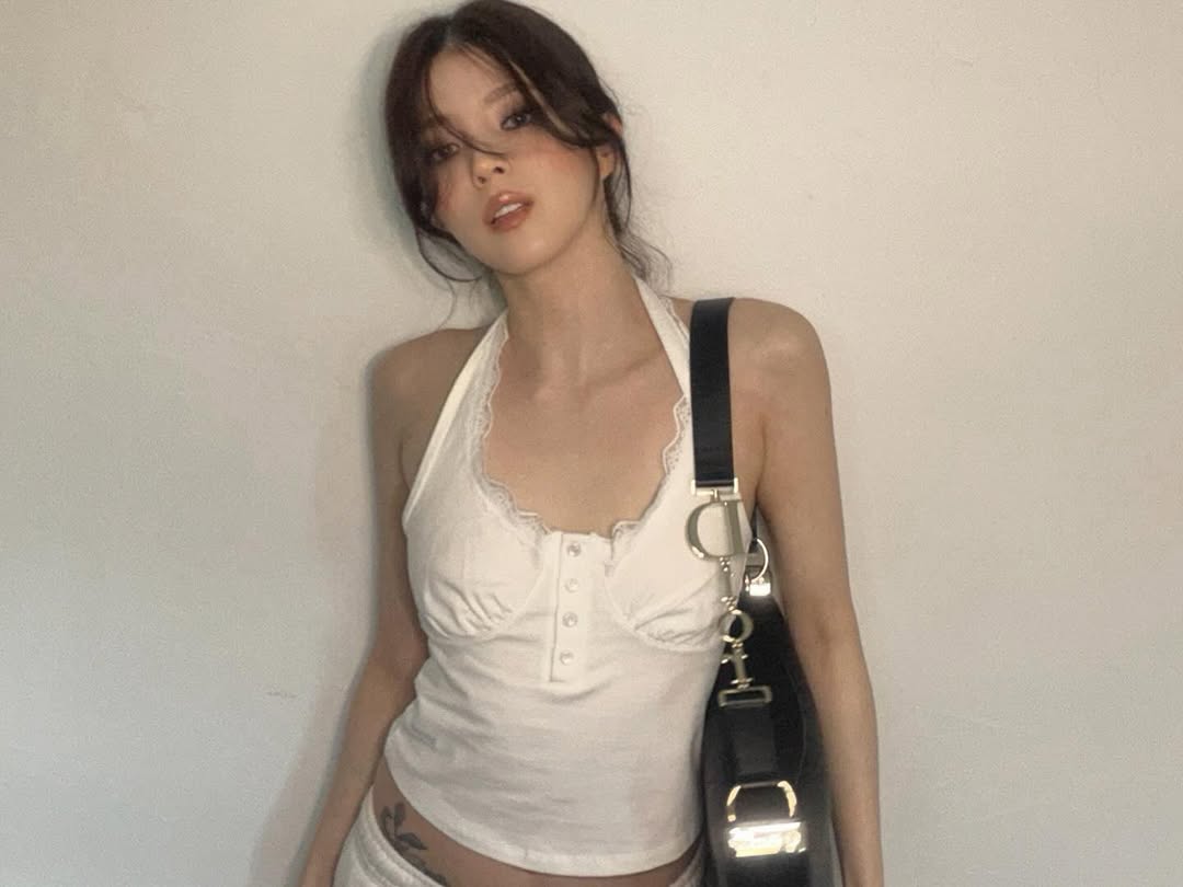 [잡담] 한소희) 260414 한소희 인스타👄🫦💋 | 인스티즈