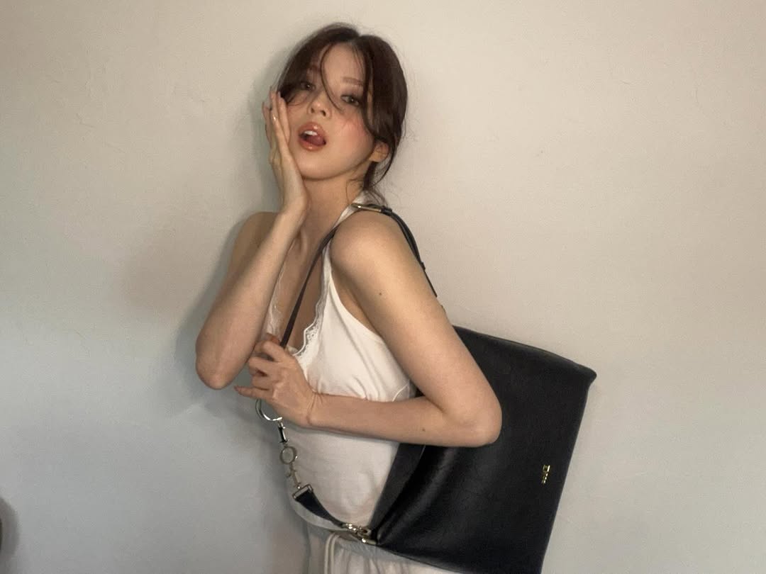 [잡담] 한소희) 260414 한소희 인스타👄🫦💋 | 인스티즈