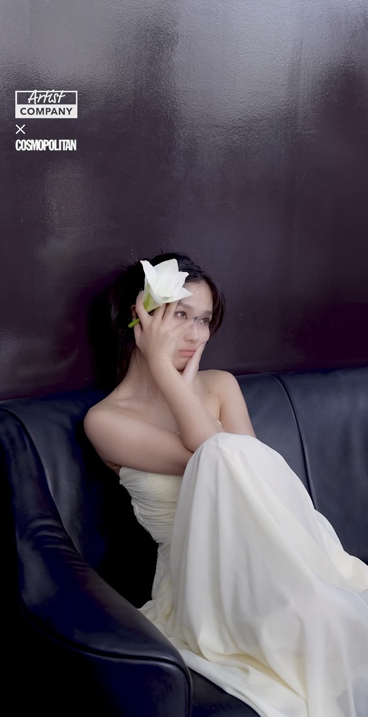 [잡담] 김혜윤 코스모폴리탄 4월호 비하인드영상컷 | 인스티즈