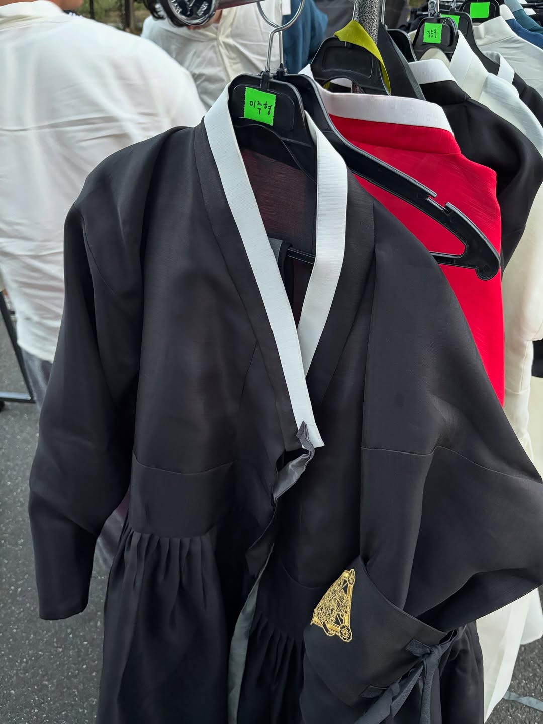 [잡담] 대군부인) 현무반 단역분 인스타에 국궁옷있어서 가져옴 | 인스티즈