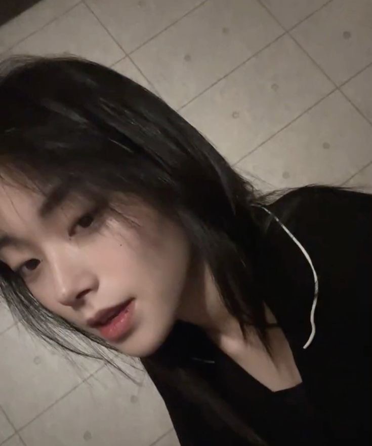 [잡담] 이분 진짜 잘생쁨이다 | 인스티즈