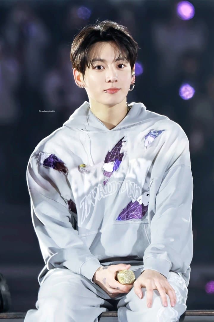 [잡담] 방탄 정국 반깐하니까 왤케 잘생겼냐 | 인스티즈