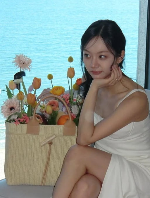 [정보/소식] 지예은♥바타는 인정했는데…'우태와 열애설' 혜리는 9개월 동안 침묵, "내사랑 성큼" | 인스티즈