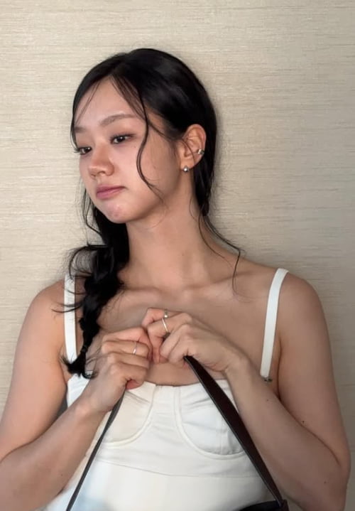 [정보/소식] 지예은♥바타는 인정했는데…'우태와 열애설' 혜리는 9개월 동안 침묵, "내사랑 성큼" | 인스티즈