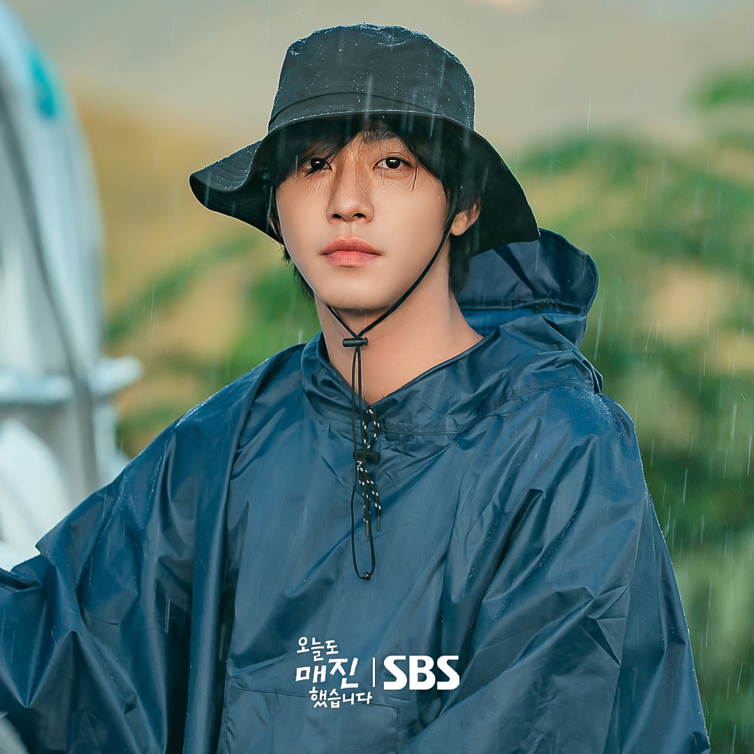 [잡담] 오매진) 안효섭 퍼컬이 농부였나 봐(> ᴗ •)💚우리 덕풍마을의 자랑 매튜 리가 다 해드림 | 인스티즈