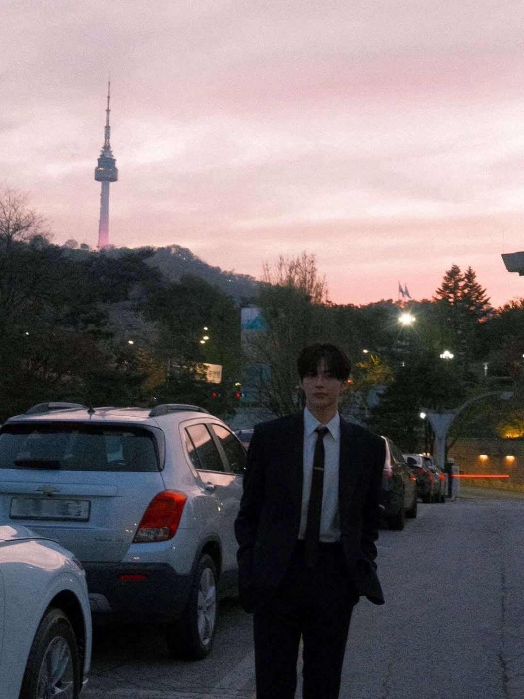 [잡담] 성한빈 분위기 미친거 아니야 | 인스티즈