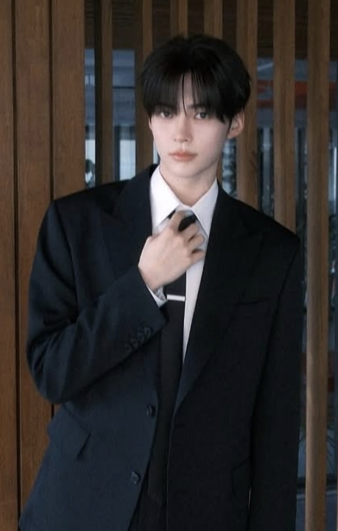[잡담] 성한빈 어제랑 오늘 너무다른행보 | 인스티즈