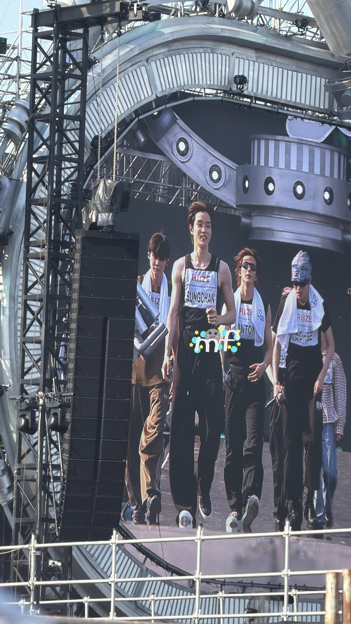 [잡담] 리허설때 본 성찬...그리고 마주친 성찬.. | 인스티즈