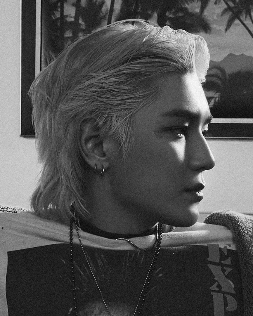 [잡담] 이태용 옆태는 나에게 너무 좋은 느낌을 줌.. | 인스티즈