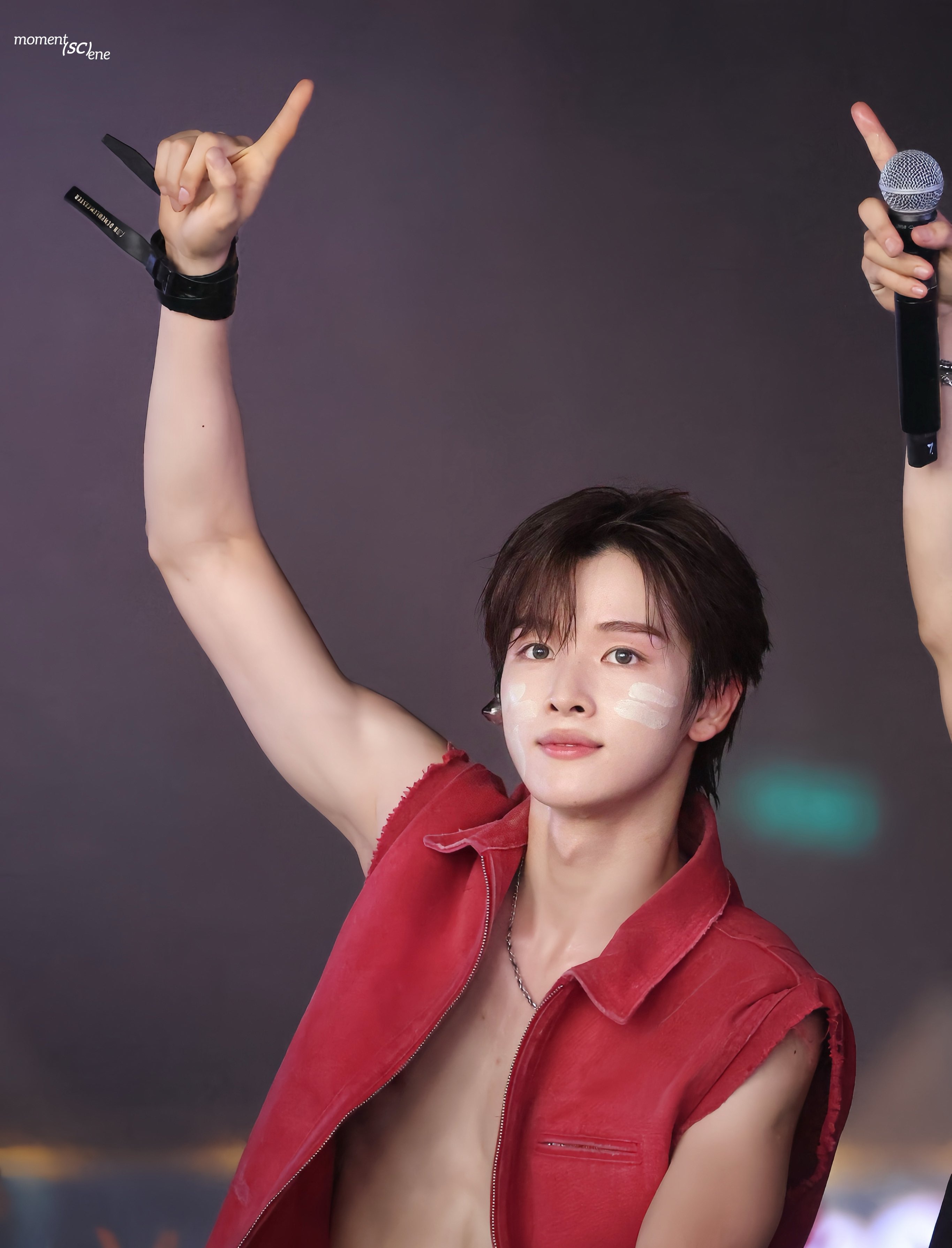 [잡담] 어제 성찬 역대급으로 이뻣어 | 인스티즈