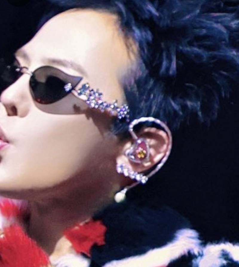 미감 개쩌는 듯한 지드래곤 코첼라 착장들 | 인스티즈