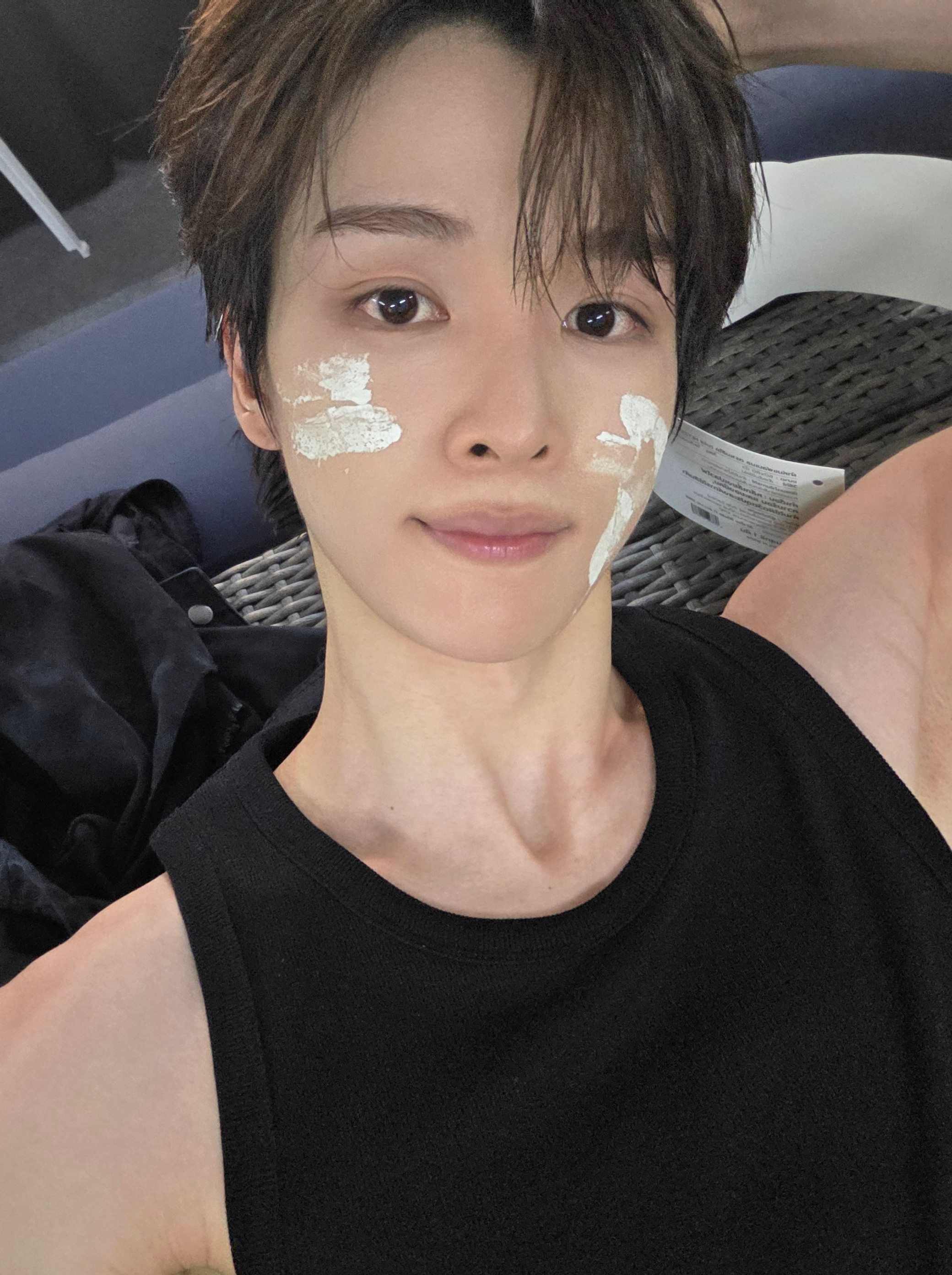 [잡담] 성찬이 186인데 맑고 청초한 느낌 나는거 진짜 달란트다 (사진개많음) | 인스티즈