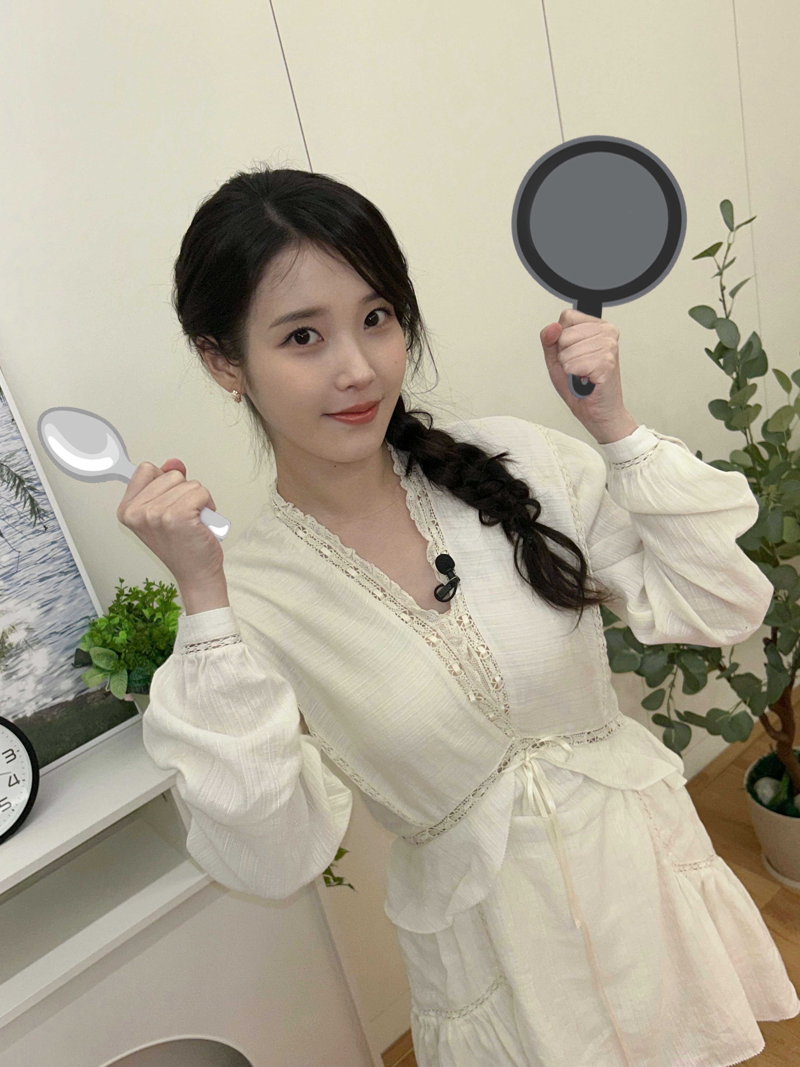 [잡담] 아이유) 260415 아이유 공식 트위터 업뎃 | 인스티즈