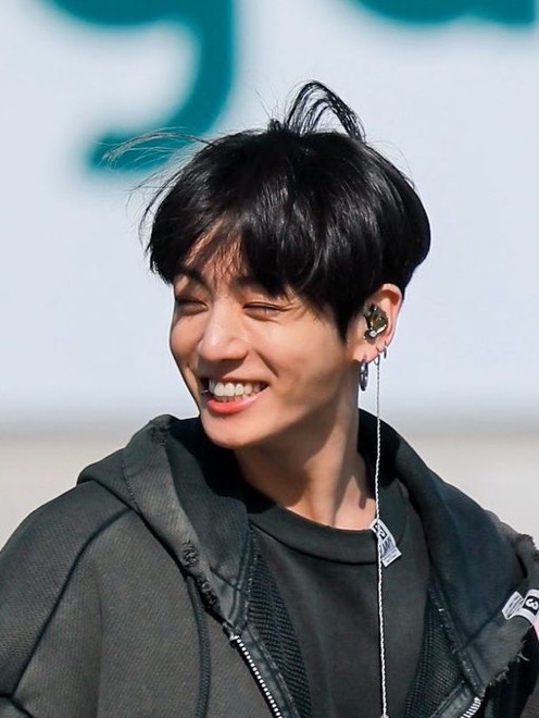 [잡담] 날 것(?)의 정국 ㅋㅋ | 인스티즈