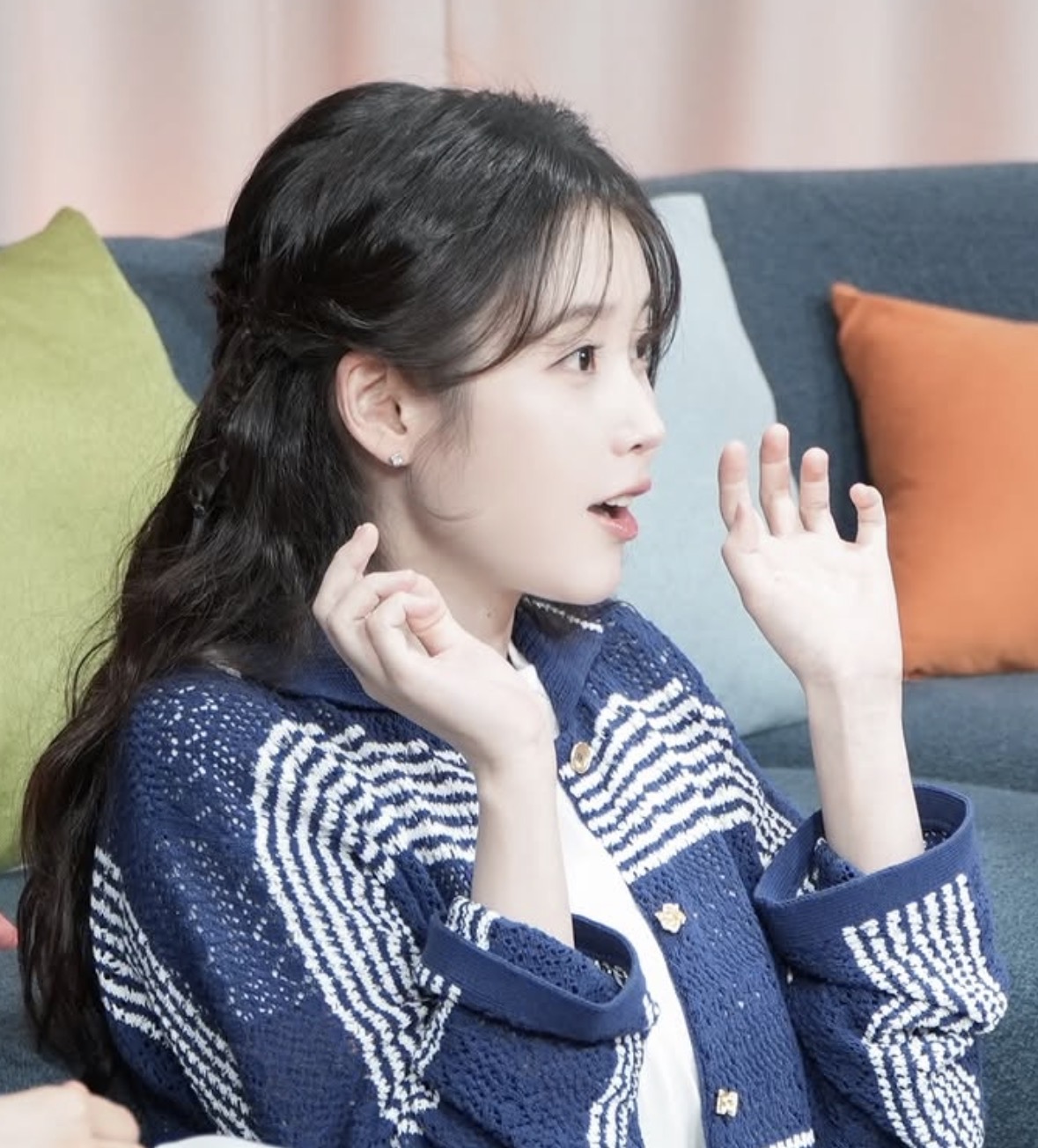 [잡담] 아이유) 아이유 진짜 토끼같다 | 인스티즈