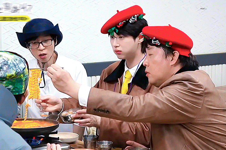 [잡담] 변우석) 변우석 귀여운짤 몇 개 주웠는데 | 인스티즈