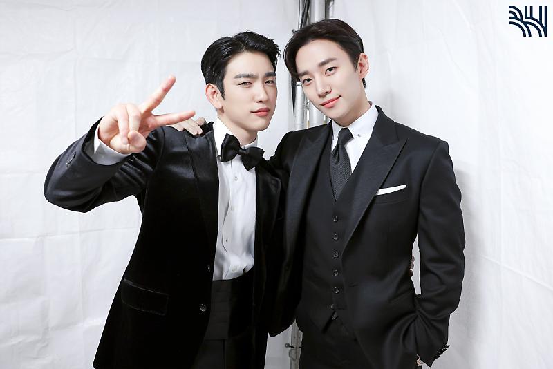 [잡담] 와 준호랑 갓지녕 | 인스티즈