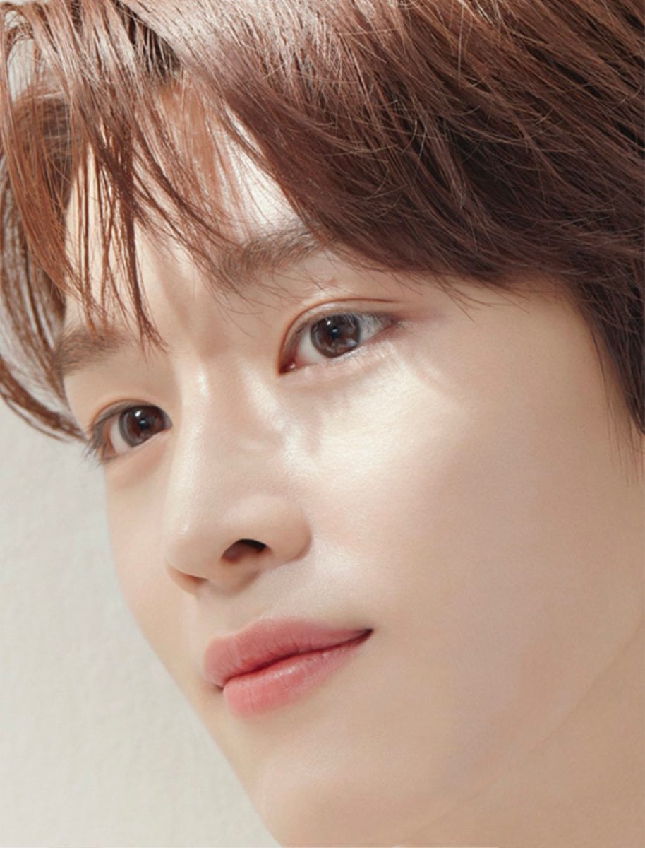 [잡담] 성찬이 186인데 맑고 청초한 느낌 나는거 진짜 달란트다 (사진개많음) | 인스티즈