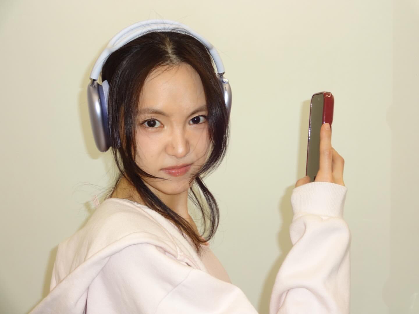 [잡담] 손나은) 260416 손나은 인스타 업뎃 | 인스티즈