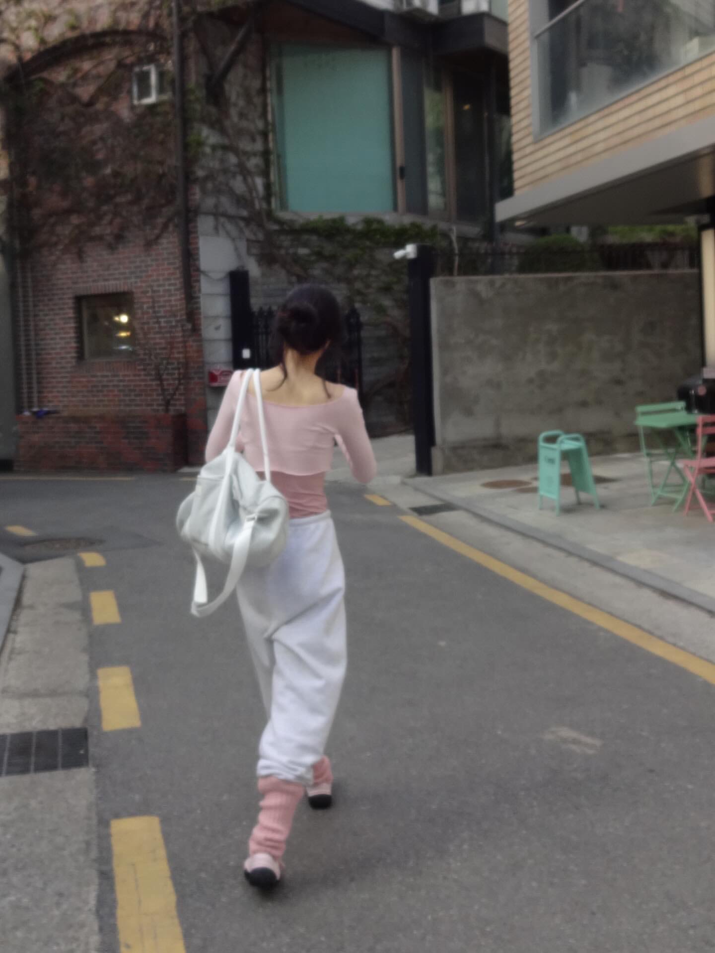 [잡담] 손나은) 260416 손나은 인스타 업뎃 | 인스티즈