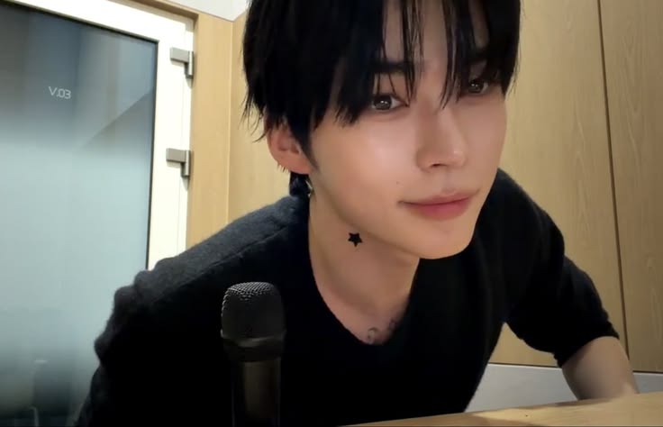 [잡담] 내 탐라에 뜬 성한빈 라방얼굴인데 | 인스티즈