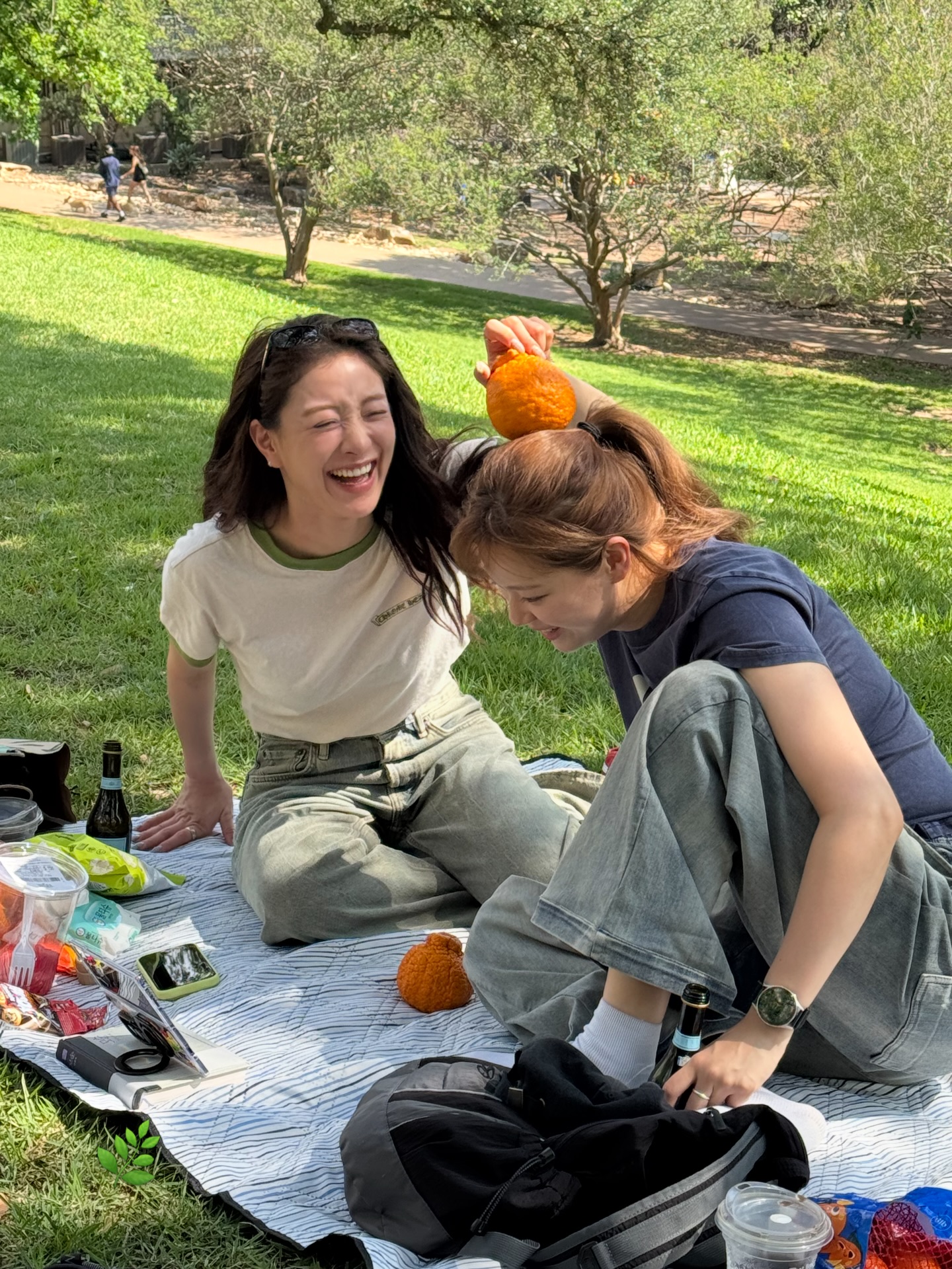 [잡담] 트와 지효 인스타 피크닉 사진 너무 좋다🧺 | 인스티즈