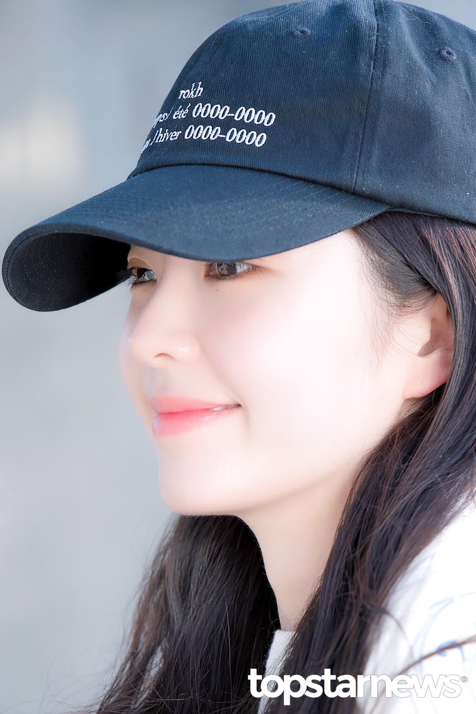 [잡담] 오늘자 상하이 출국한 아이린 기사사진 | 인스티즈