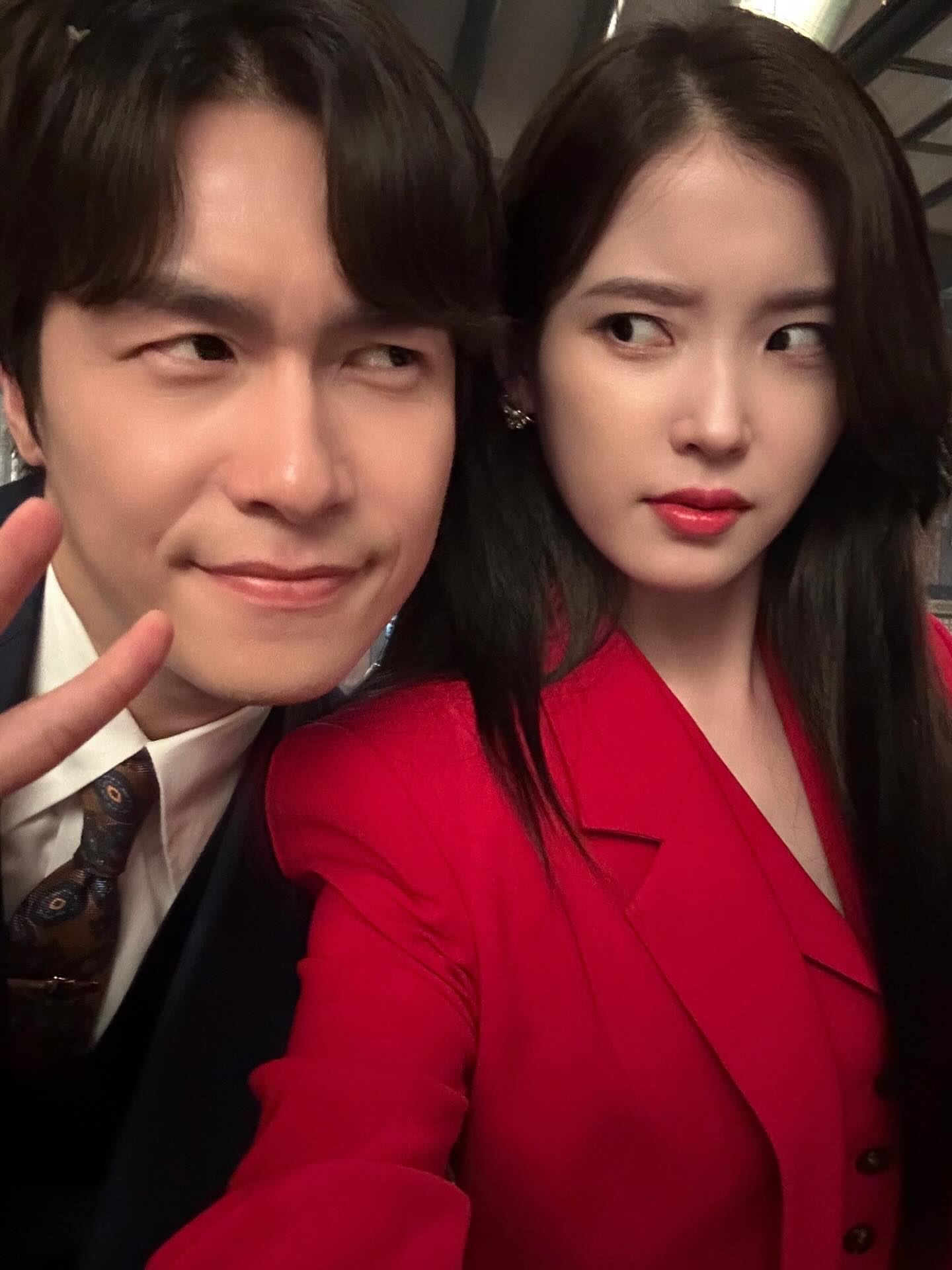 [잡담] 아이유 항상 조연들까지 다 사진 찍어서 올려주는거 | 인스티즈