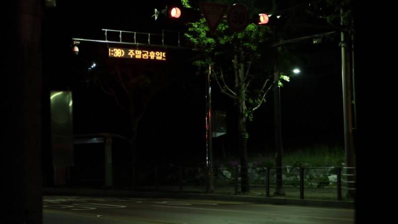 [잡담] 출근하면서 찍은 사진인데 인스타에 뭐라 하면서 올리는기 제일 좋을까 | 인스티즈