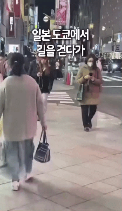 🇯🇵일본에서 어깨빵이 유난히 심각한 이유 | 인스티즈