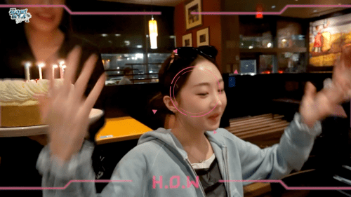 브이로그 감성 낭낭하다는 신인 여돌 첫 자컨 .jpg | 인스티즈