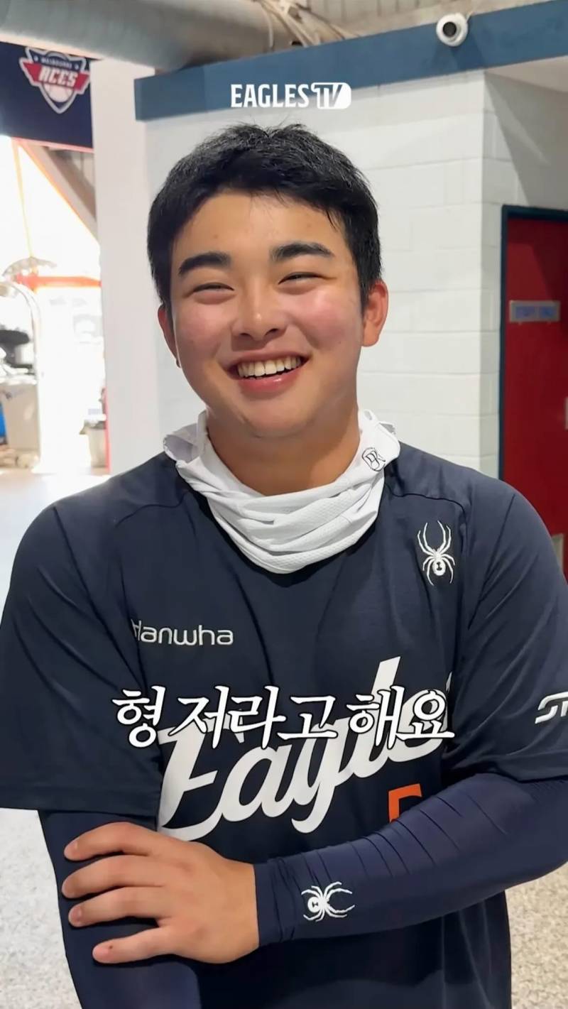 [잡담] 현빈이 이 사진 | 인스티즈