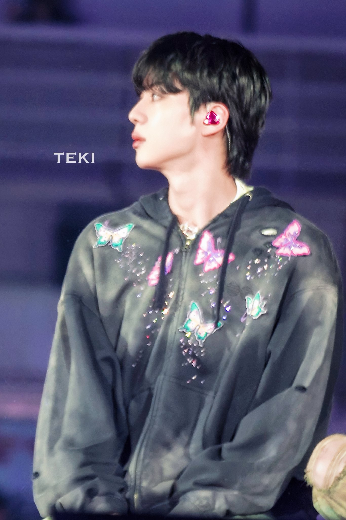 [잡담] 방탄 진 옆모습 너무 좋다 | 인스티즈