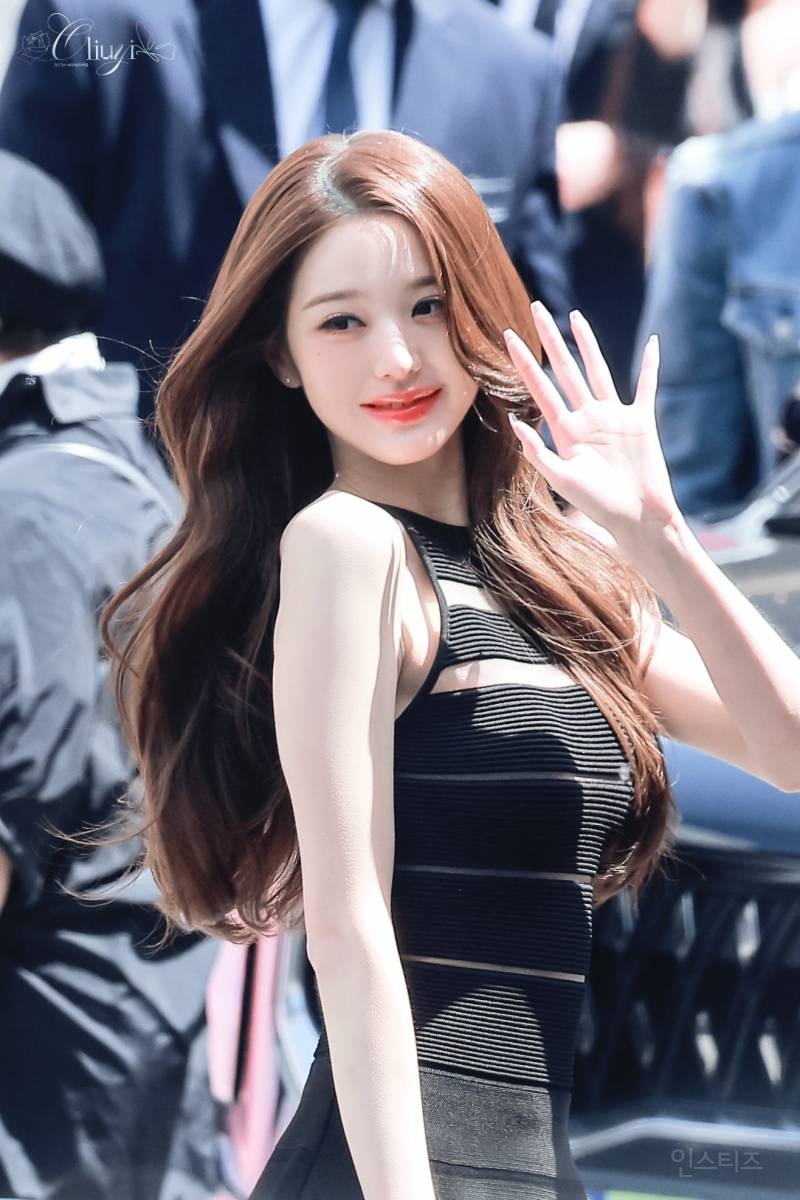 260423 다이슨 포토콜 행사 참석한 아이브 장원영 | 인스티즈