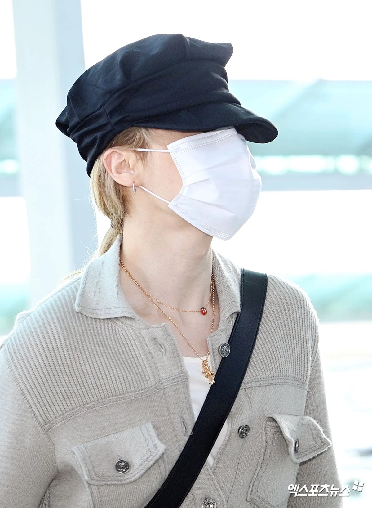 [잡담] 지민(방탄) 포니테일하고 공항 왔는데 | 인스티즈
