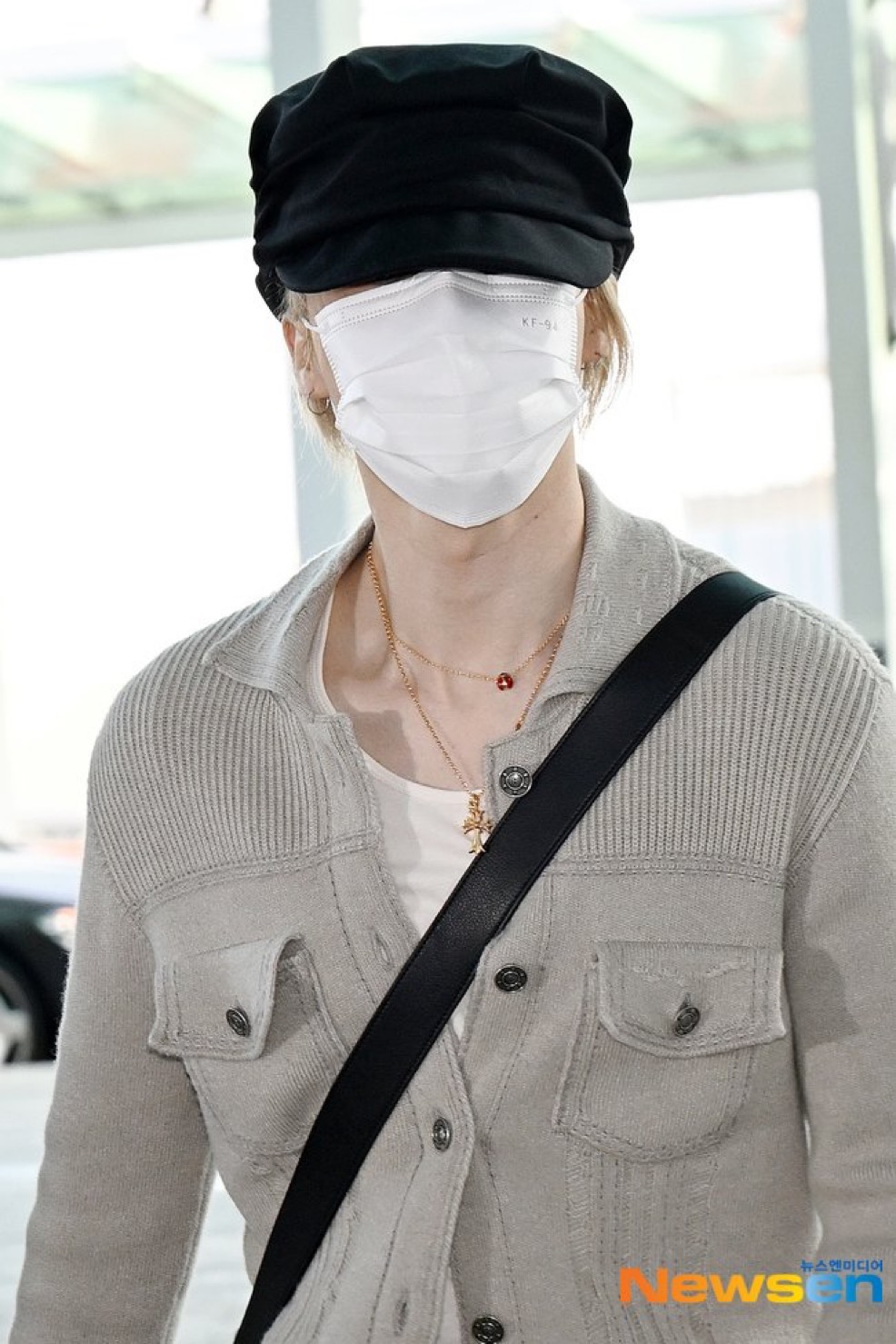 [잡담] 지민(방탄) 포니테일하고 공항 왔는데 | 인스티즈