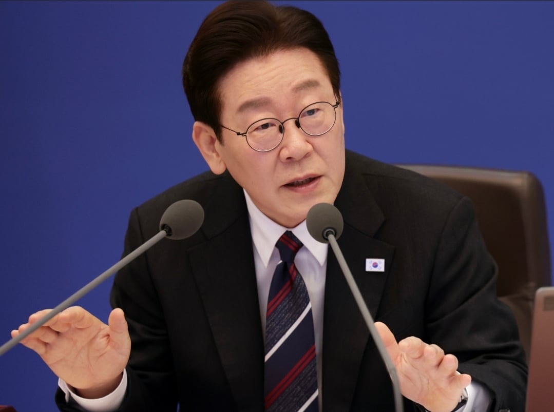 [정보/소식] [단독] 이재명 정부, 전국민 에스컬레이터 두줄 서기 정책 추진한다 | 인스티즈