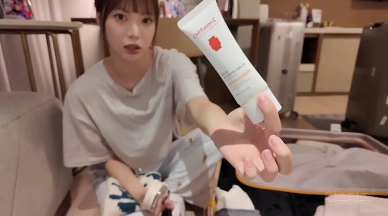 해외 다닐때마다 꼭 챙긴다는 갓기코덕 은채 캐리어템.jpg | 인스티즈