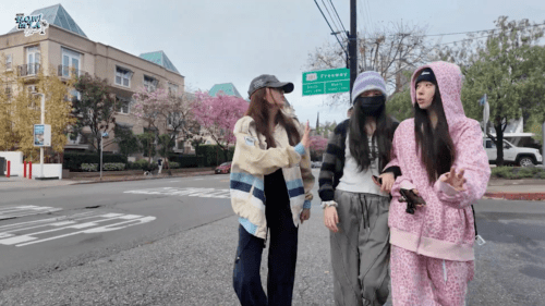 해외 여행가면 스벅 신메뉴 먹는건 국룰 | 인스티즈