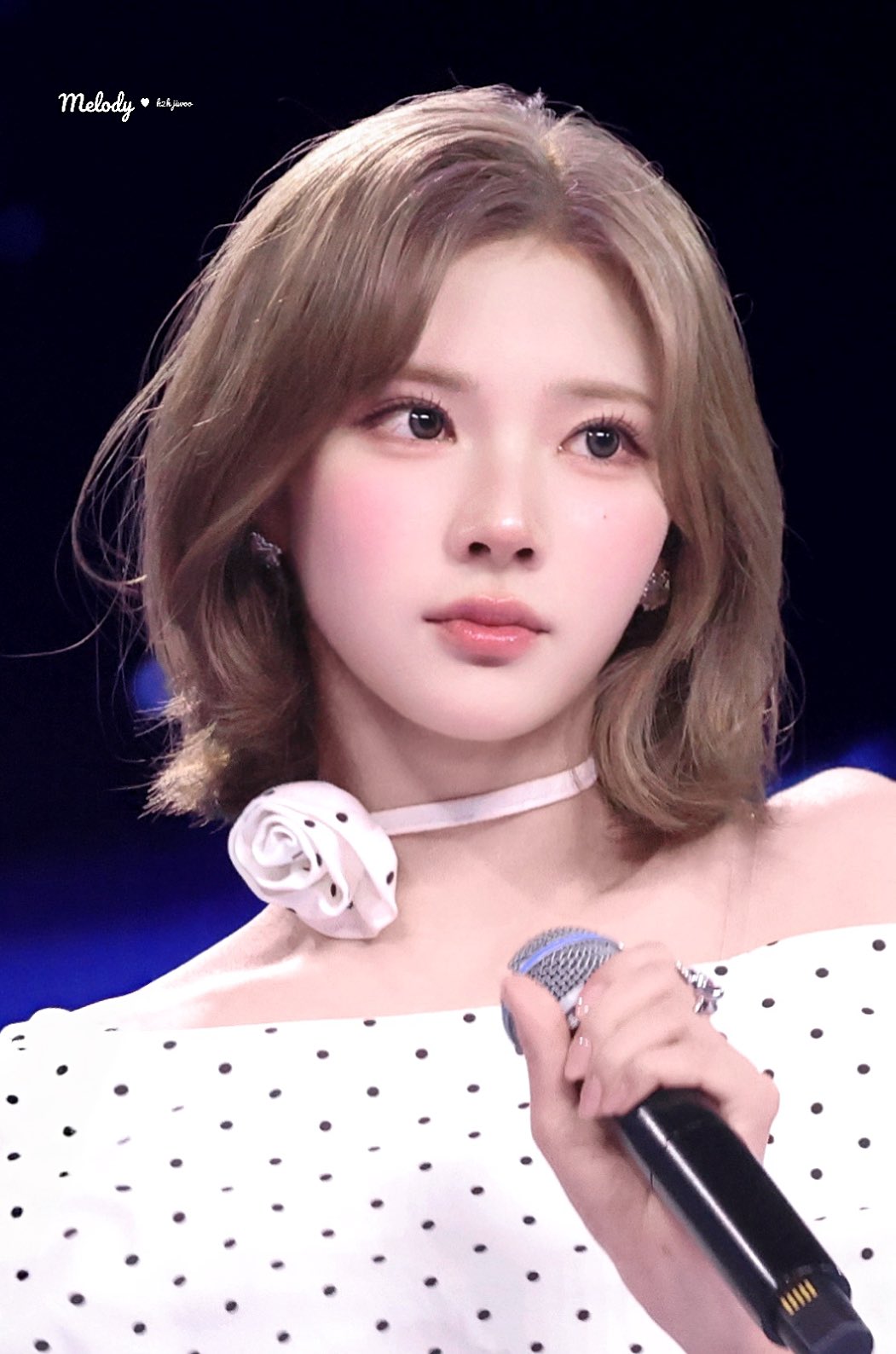 [잡담] 아이돌들이여 탈색… 탈색을 하거라…(사진 개많음) | 인스티즈