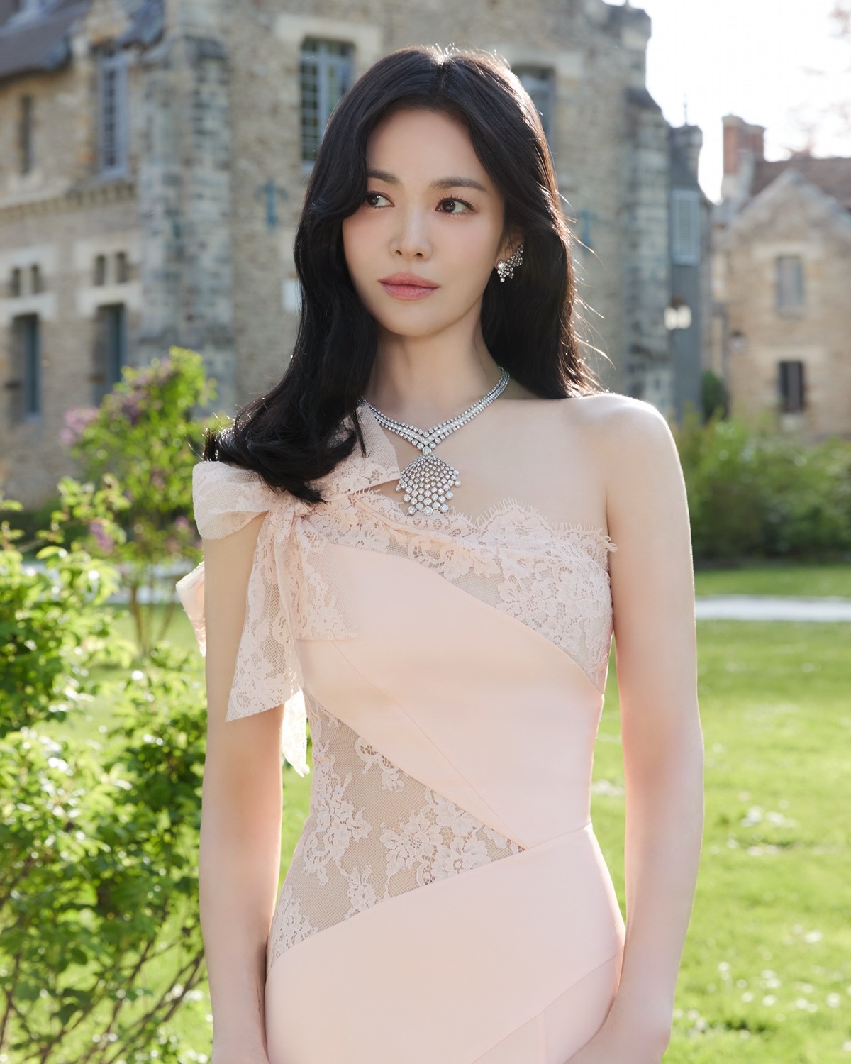 [잡담] 송혜교) 송혜교 쇼메 하이 주얼리 갈라 디너 파리 행사 (공계 업뎃) | 인스티즈